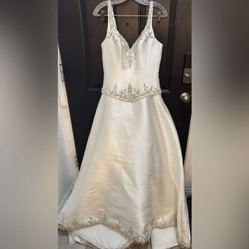 Mori Lee Elegant Cream Satin Wedding Dress NWT